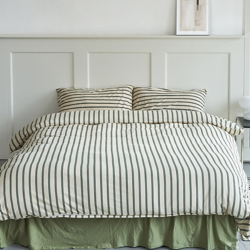 The Ultimate Comfort Double Bed Fitted Sheet Set: Kind to Sensitive Skin